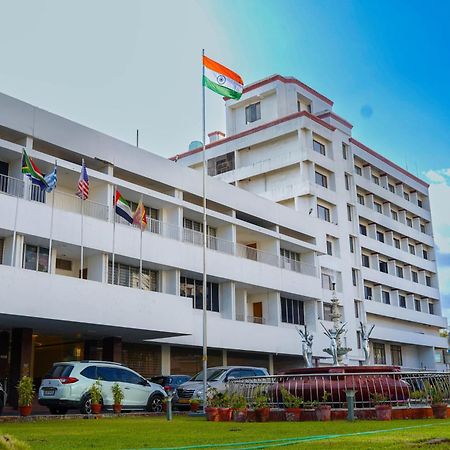 Casino Hotels Ltd Thrissur Экстерьер фото