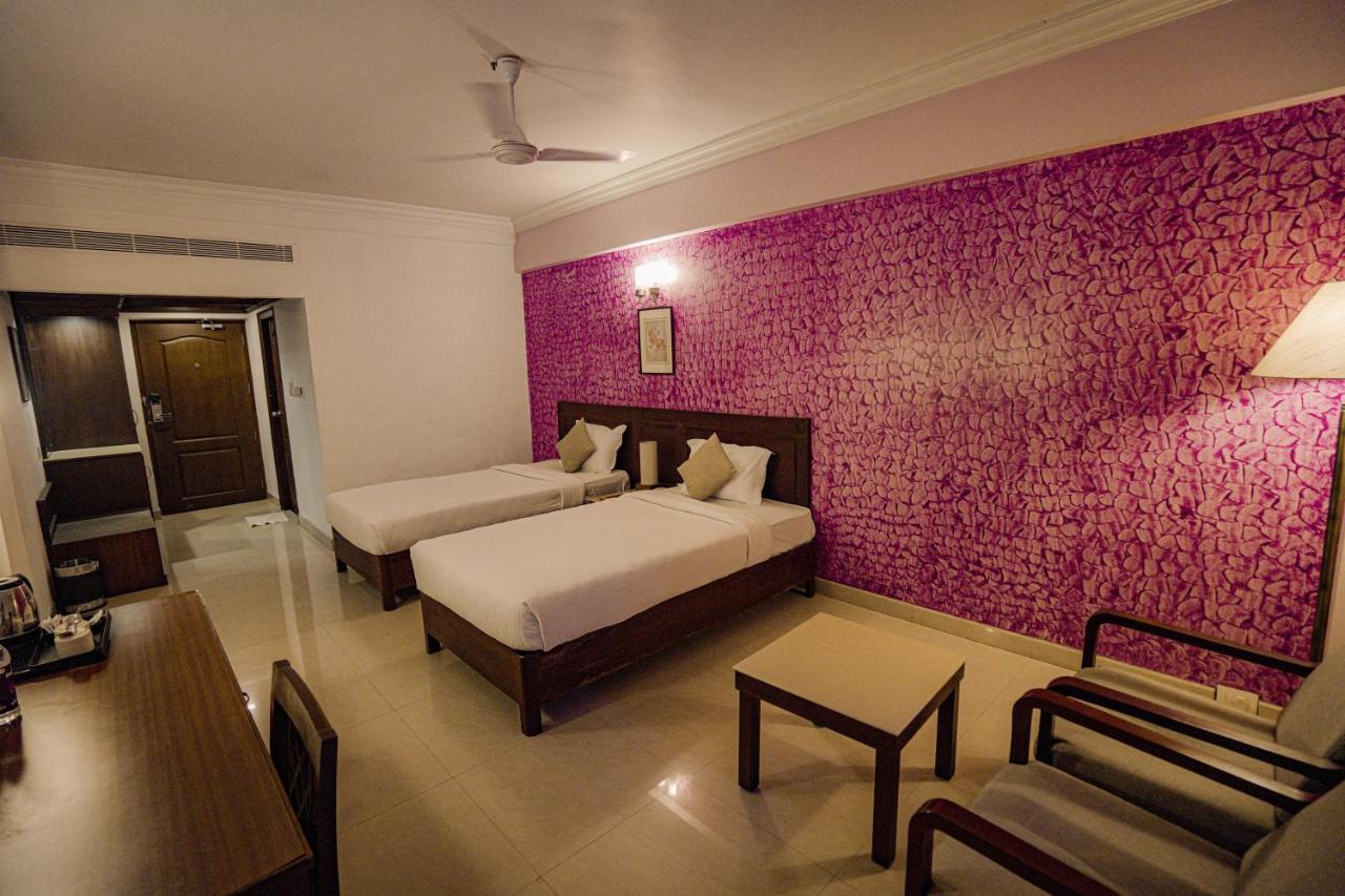 Casino Hotels Ltd Thrissur Экстерьер фото