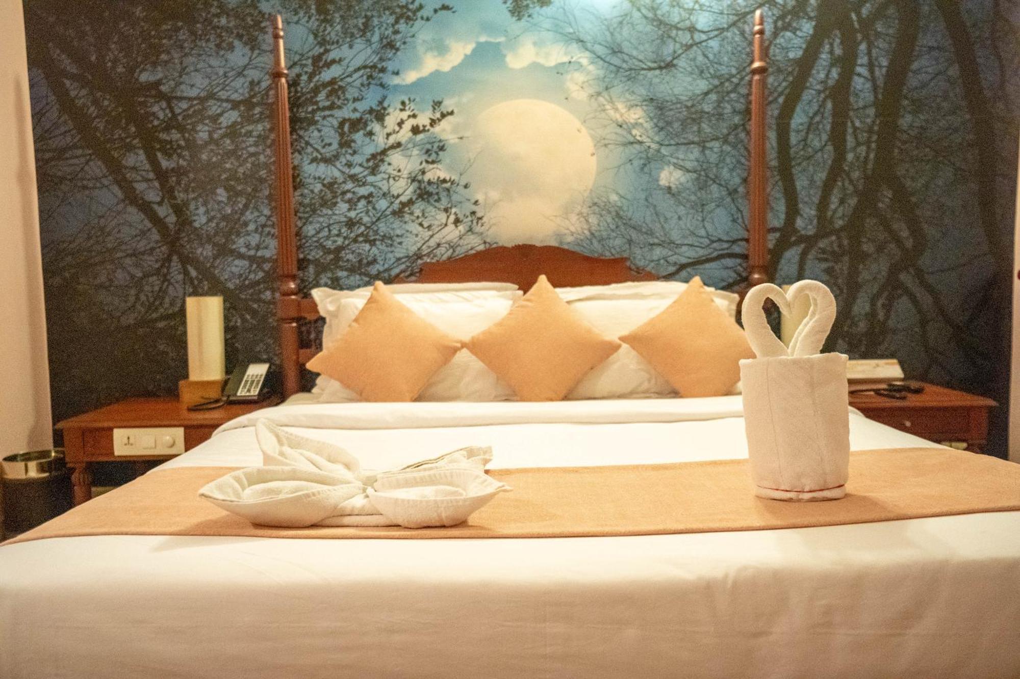 Casino Hotels Ltd Thrissur Экстерьер фото