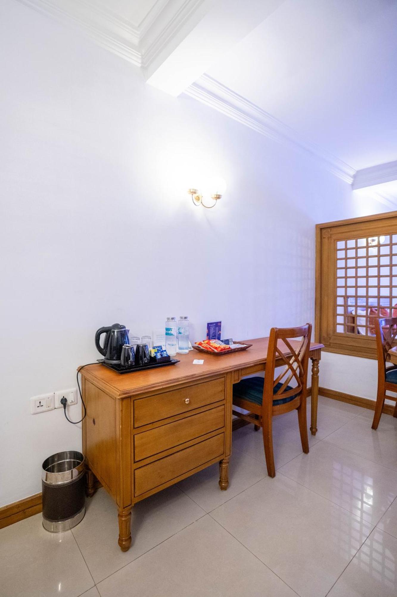 Casino Hotels Ltd Thrissur Экстерьер фото