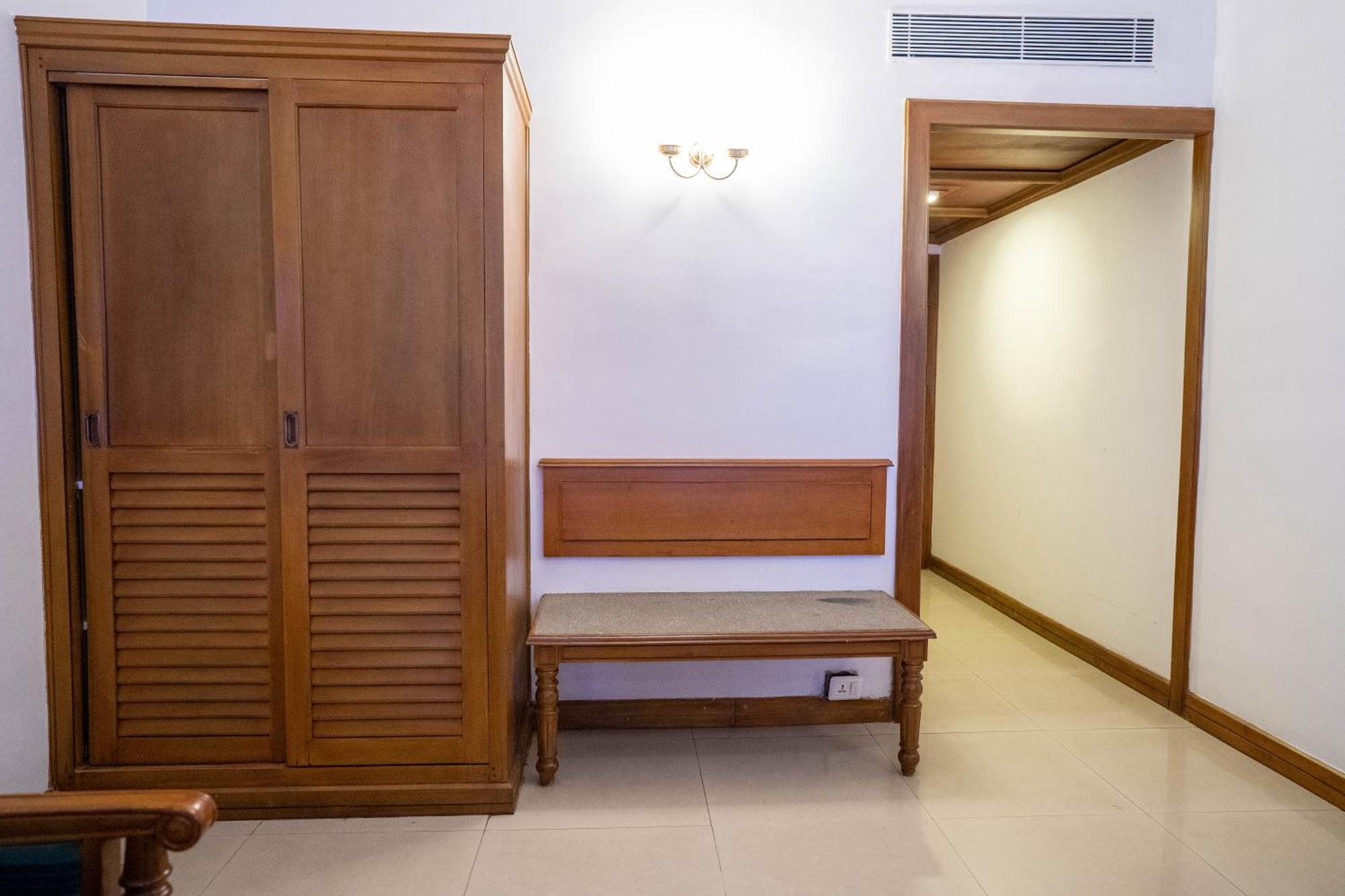 Casino Hotels Ltd Thrissur Экстерьер фото