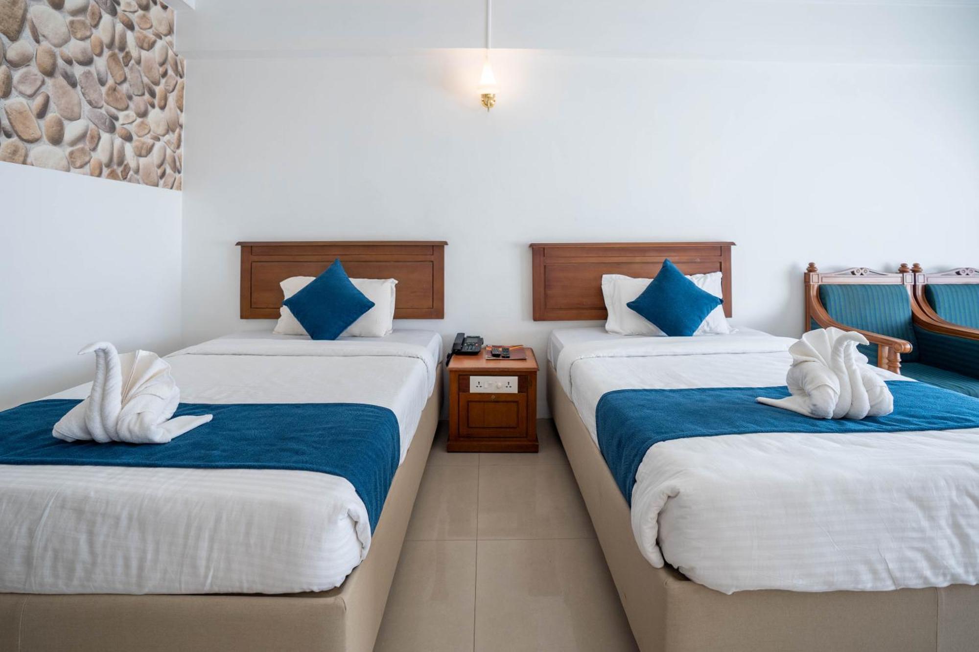 Casino Hotels Ltd Thrissur Экстерьер фото