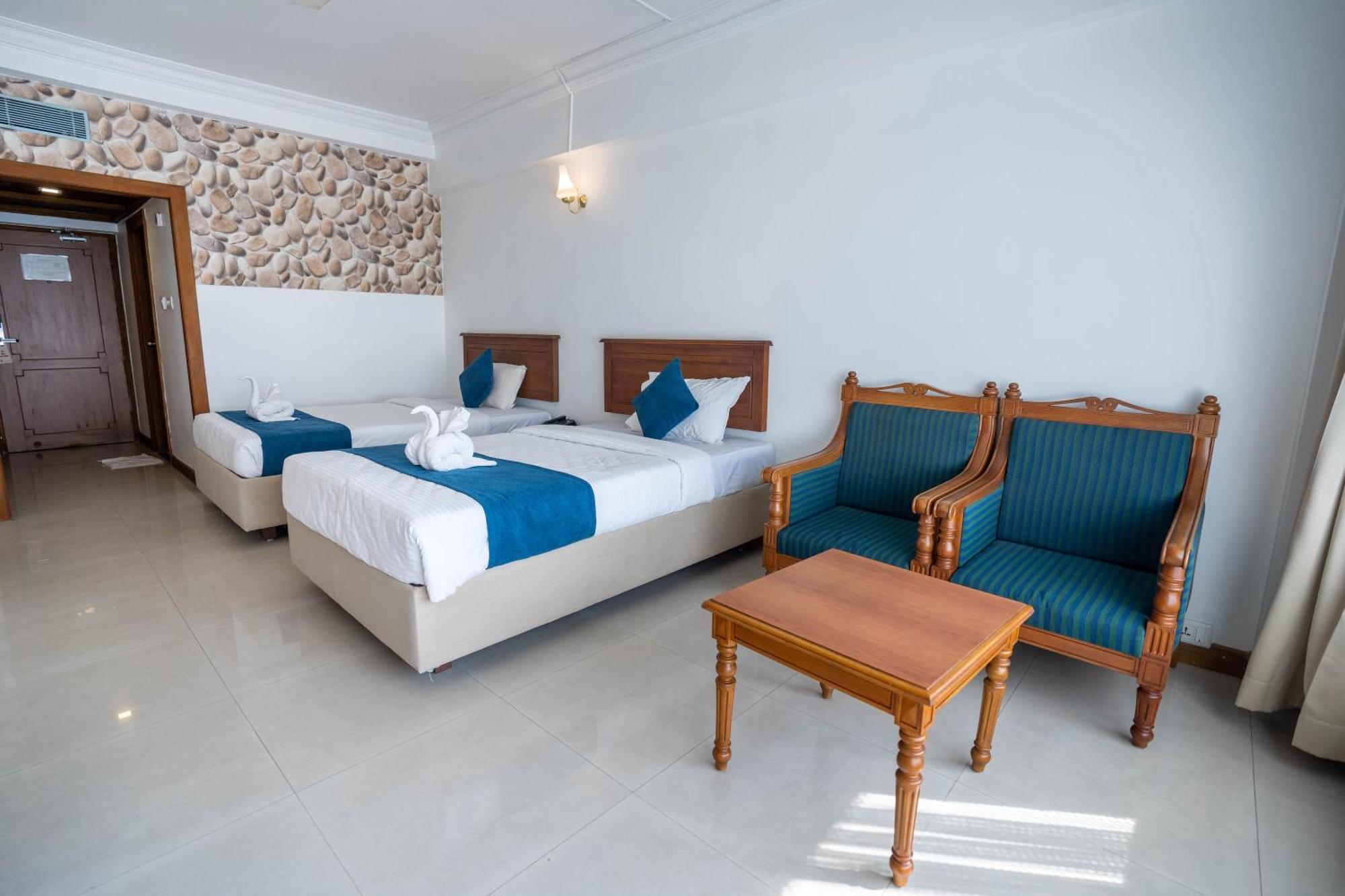 Casino Hotels Ltd Thrissur Экстерьер фото
